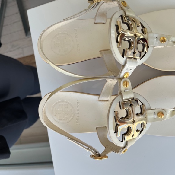 Tory Burch sandals low heel ivory leather like new - Picture 3 of 7